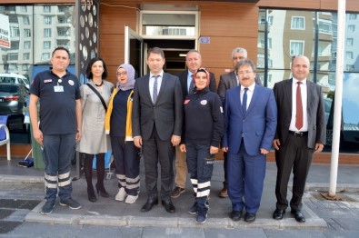 Türkiye Genelinde 5 Bin 400 Ambulans Ve 17 Ambulans Helikopter