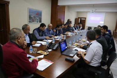 Artvin Valisi Doruk Açıklaması 'Yaşanan Yağışlar Sonrası Hasar Tespit Çalışmalarına Başlanmıştır'