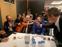 FENERBAHÇE BAŞKANI - Derbi Sonrası Anlamlı Fotoğraf