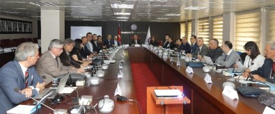 Rektör Çomaklı 6550 Değerlendirme Paneline Başkanlık Yaptı