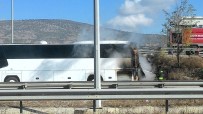 YEŞILKENT - Seyir Halindeki Otobüste Yangın Çıktı