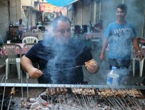Adanalıların Pazar Kahvaltısı Keyfine 400 Kilogram Ciğer