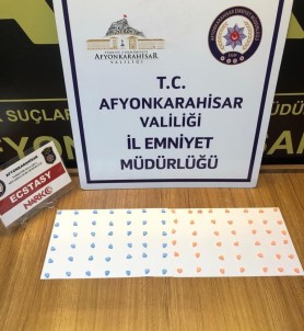 Afyonkarahisar Emniyetinden Uyuşturucuya Geçit Yok