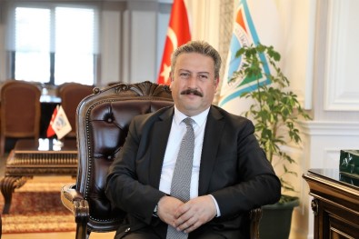 Başkan Dr. Palancıoğlu 'Melikgazi'den Bölgesel Organik Gıda Üretime Eğitim Desteği'