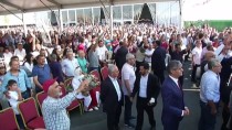 AHMET ÖZYÜREK - Etkinlikte Karamollaoğlu'na Tepki