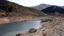 GİRESUN - Sular Çekildi, Köy Sakinlerinin Hatıraları Canlandı