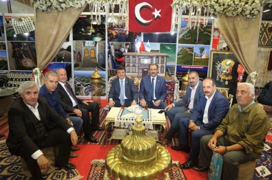 Tuşba Belediyesi Fuara Damgasını Vurdu