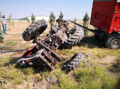 Aksaray'da Tır Traktöre Çarptı Açıklaması 2 Yaralı