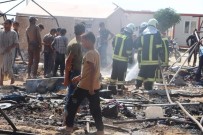 MÜLTECİ KAMPI - Azez'deki Mülteci Kampında Dev Yangın Açıklaması 4 Yaralı
