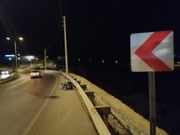 MEHMET GÜNEŞ - Bodrum'da Motosiklet Kazası Açıklaması 1 Ölü, 1 Yaralı