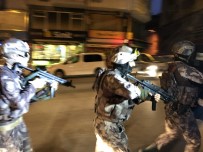 ŞAFAK OPERASYONU - Bursa'da 500 Polisle Şafak Vakti Dev Uyuşturucu Operasyonu... Çok Sayıda Gözaltı Var