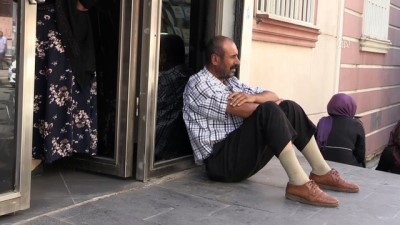 'Çocuğum Gelmeden Buradan Gitmem'