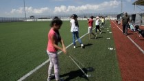 TÜRKIYE GOLF FEDERASYONU - Golf Şampiyonasına Futbol Sahasında Hazırlanıyor