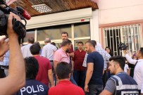 KAYYUM - HDP'liler Oturma Eylemi Yapan Aileye Ve Basın Mensuplarına Saldırdı