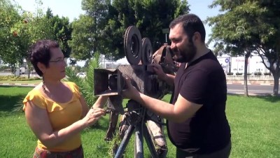 Hollywood'a Gidemeyen Yönetmenin Ödülü Kargoyla Gelecek