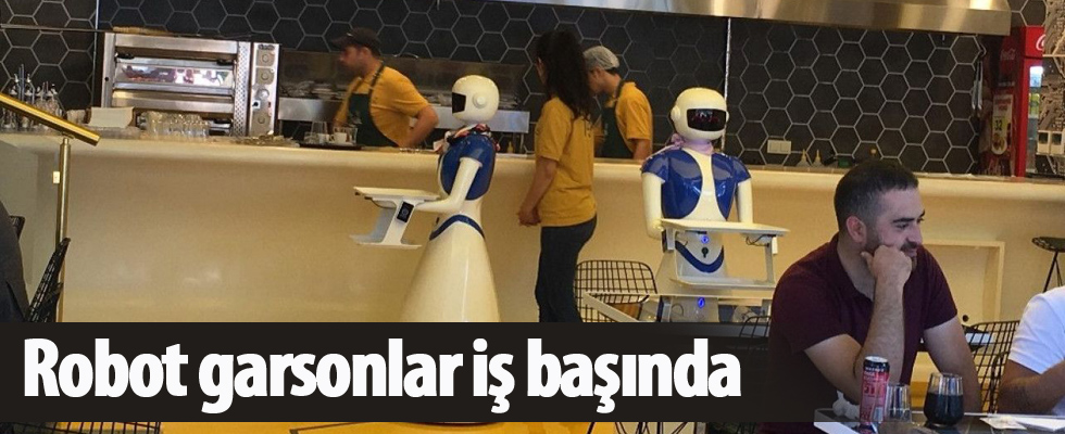Robot garsonlar iş başında