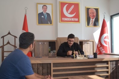 Yeniden Refah Partisi'nden Öğrenciler İçin Burs Kampanyası