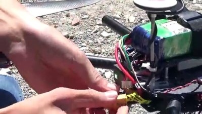 Yüksekovalı Genç, Hurda Malzemelerle Drone Yaptı
