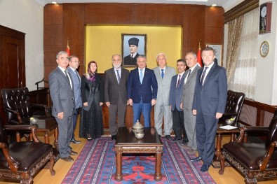 Din Adamları Vali Yazıcı'yı Ziyaret Etti