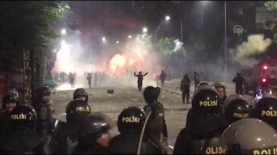 Endonezya'da Hükümet Karşıtı Gösteriler