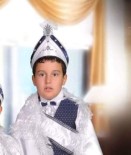 Futbol Oynarken Kalbi Duran Çocuk Hayatını Kaybetti