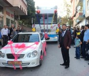 GELİN ARABASI - Tırı Gelin Arabası Yaptı