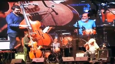 Urla Caz Festivali Sona Erdi