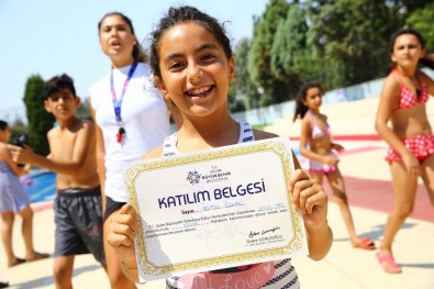 Aydın'da 3 Bin Çocuk Yüzme Öğrendi