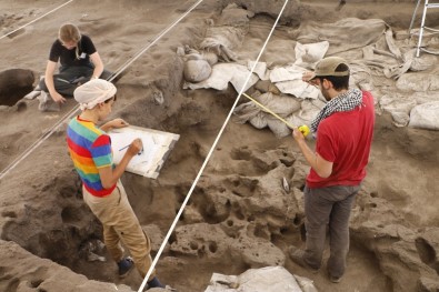Çatalhöyük'ün Atası Boncuklu Höyük Turizme Kazandırılıyor