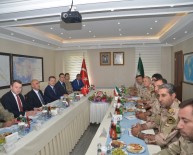 ENVER ÜNLÜ - Iğdır'da Sınır Güvenliği Toplantısı Yapıldı