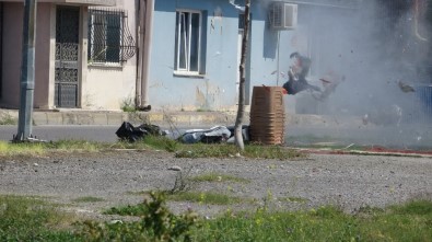 Kartal'da Şüpheli Paket Paniği