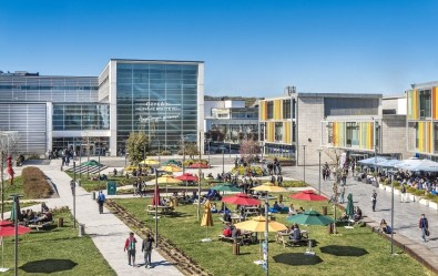 Özyeğin Üniversitesi 'Mezunları En Hızlı İş Bulan Üniversiteler' Sıralamasında İkinci Kez Zirvede