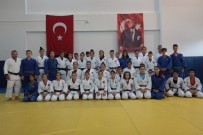 ALMATI - Ümit Milli Kadın Judo Takımı, Dünya Şampiyonası'na Ankara'da Hazırlanıyor