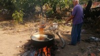 ÖKSÜRÜK ŞURUBU - 'Çal Garası' Üzümlerden Pekmez Yapımına Başlandı
