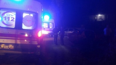 Çorum'da İki Otomobil Çarpıştı Açıklaması 9 Yaralı