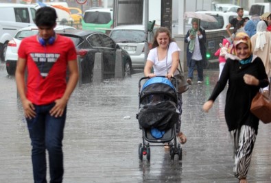 Doğu'da 3 İlde Sağanak Yağış Bekleniliyor