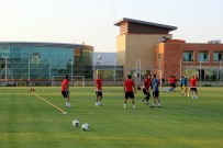 İSTIKBAL MOBILYA - İM Kayserispor Hazırlıklarını Sürdürüyor