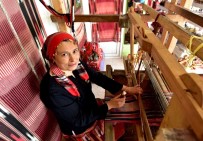 KAVAKLı - Keşan Dokumacısı Ayşe Saka 'Yılın Kalfası' Seçildi