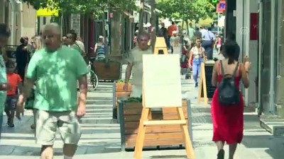 Komşuya 'Festival' Daveti