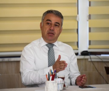 Mezbahanelerde Görevli Resmi Veteriner Hekimlerle Değerlendirme Toplantısı Yapıldı