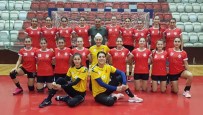 CELAL ATIK - Muratpaşa Kadın Hentbol Takımı İzmir'den Kupayla Döndü