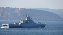 SAVAŞ GEMİSİ - Rus Savaş Gemisi Çanakkale Boğazı'ndan Geçti
