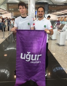 Uğurlu Okulları Öğrencisi Ege Beytekin, Güney Kore'den 2 Ödül İle Döndü