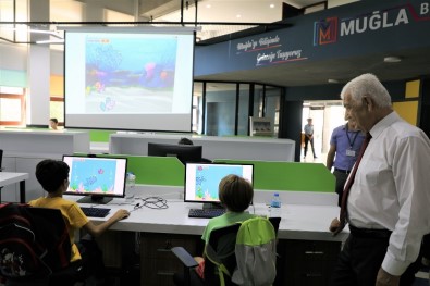 Büyükşehir'in Kodlama Ve Robotik Atölyesi Sona Erdi