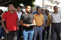 BURHANETTIN KOCAMAZ - Mersin'de İşten Çıkarılan İşçiler Belediye Önünde Açıklama Yaptı
