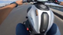 TRAFİK TERÖRÜ - Motosikletti maganda terörü kamerada!