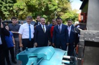 BEKIR PAKDEMIRLI - TBMM Başkanı Şentop İle Bakan Pakdemirli İTÜ'de Yerli Elektrikli Traktör Kullandı