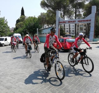 'Büyük Taarruz' Bisikletçileri Salihli'ye Ulaştı