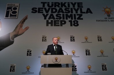 Recep Tayyip Erdoğan Partililerle Buluştu