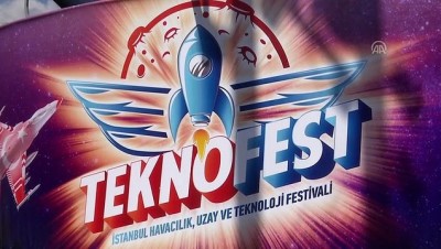 Taksim'de Serbest Uçuş Heyecanı